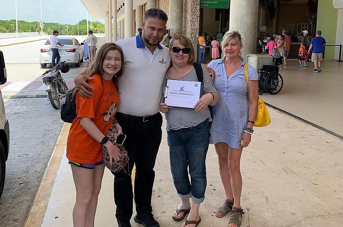 Punta Cana Airport to DREAMS FLORA RESORT in PUNTA CANA R/T - Timing: how long the transfer takes