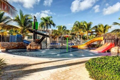 Punta Cana Airport to or from Royalton Splash Private Transfer - Airport Arrival: The Name Sign and the Straight Shot to Royalton Splash