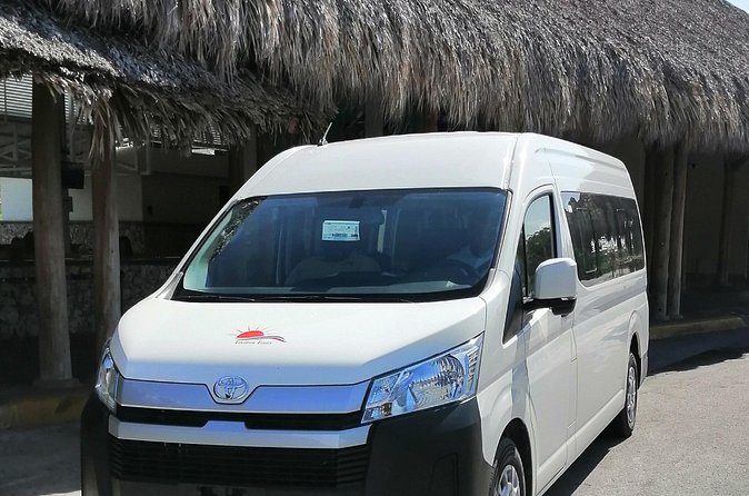 Punta Cana Airport To Uvero Alto Hotels (up to 50 km) - Who this airport transfer fits best