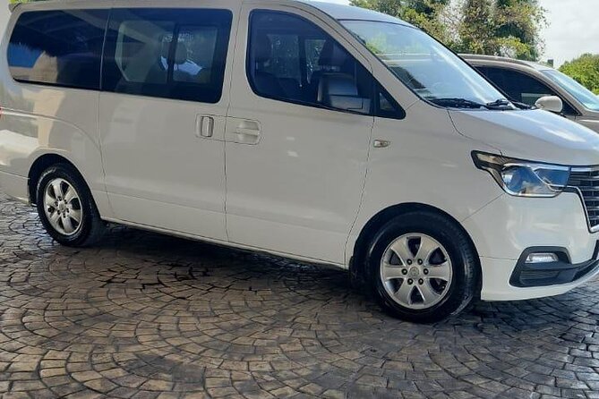 Punta Cana Airport Transfer Bavaro Van - Price for up to 6: how $35 really works