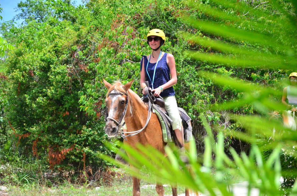 Punta Cana: Bávaro Adventure Park Horse Riding & Waterfalls - Photo policy and on-site purchases: where the budget can shift