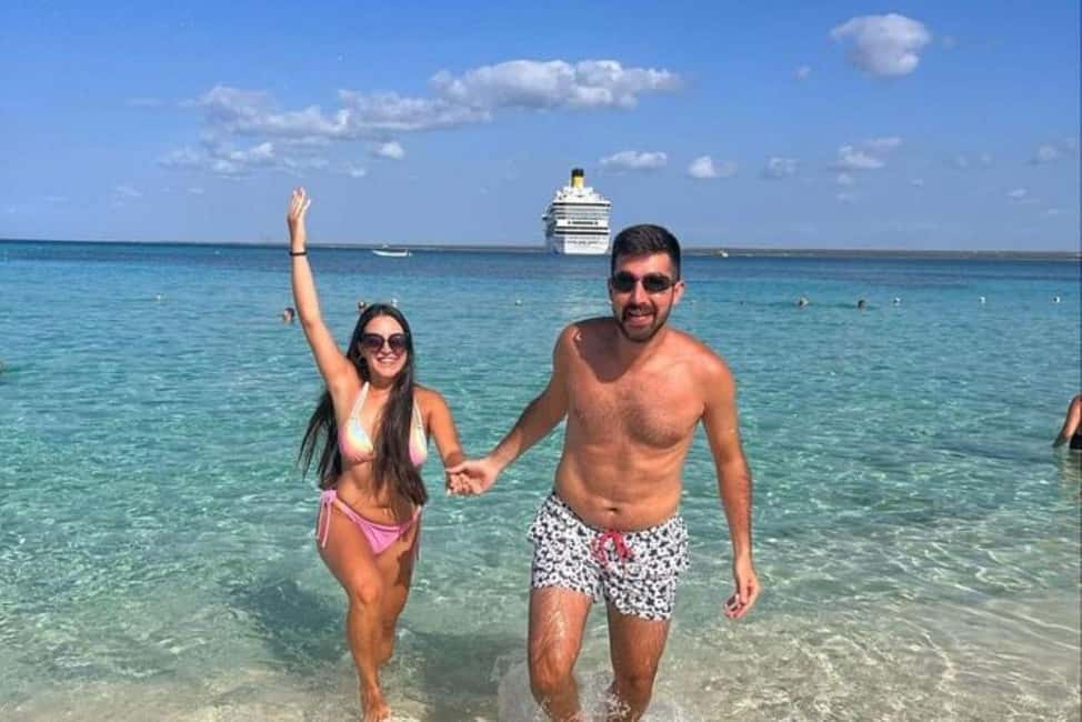 Punta Cana: Catalina Island Classic or VIP Sailing Tour - The Bayahibe Catamaran Cruise: Views, Open Bar, and a Real Sea Day