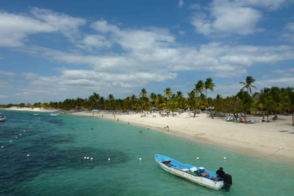 Punta Cana: Catalina Snorkeling & Altos de Chavón Day Trip - Price and value: what $129 really buys you