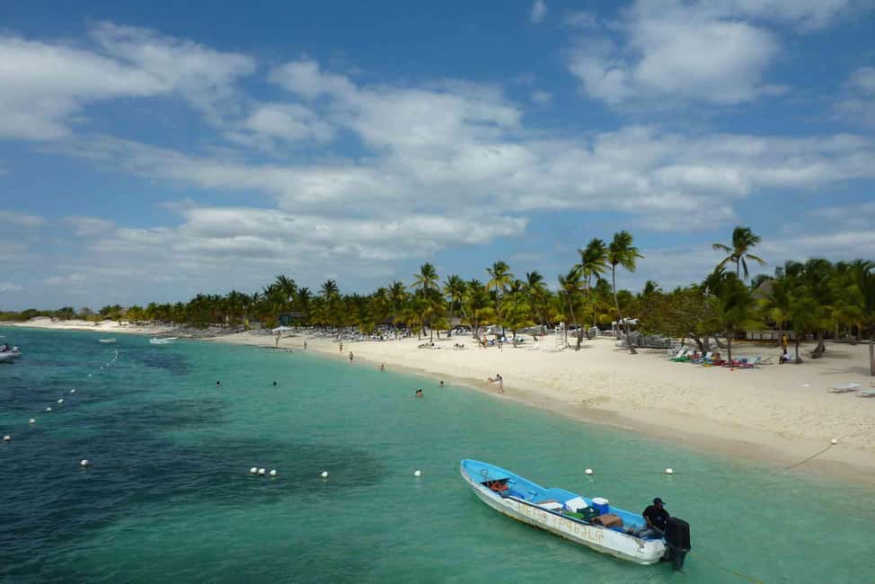 Punta Cana: Catalina Snorkeling & Altos de Chavón Day Trip - Who should go (and who should skip) this Altos de Chavón + Catalina day trip