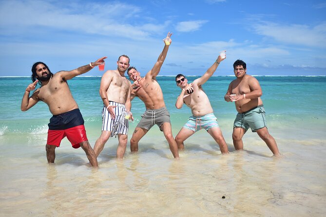 Punta Cana Catamaran Private Tour with BBQ and Natural Pool - Beach break with fresh coconut (how to use this time well)