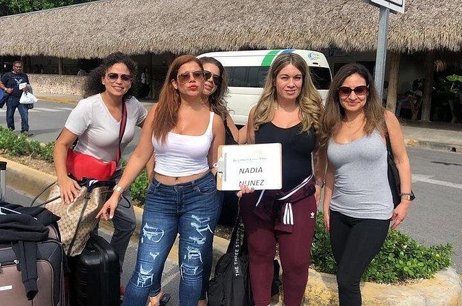Punta Cana: Exclusive Luxury Transfer Airport to Your Hotel - What to expect right after booking