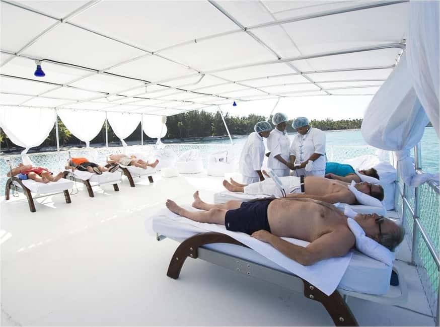 Punta Cana Floating Ocean Spa Experience with Massage & Yoga - Getting there: pickup timing and the first wow factor