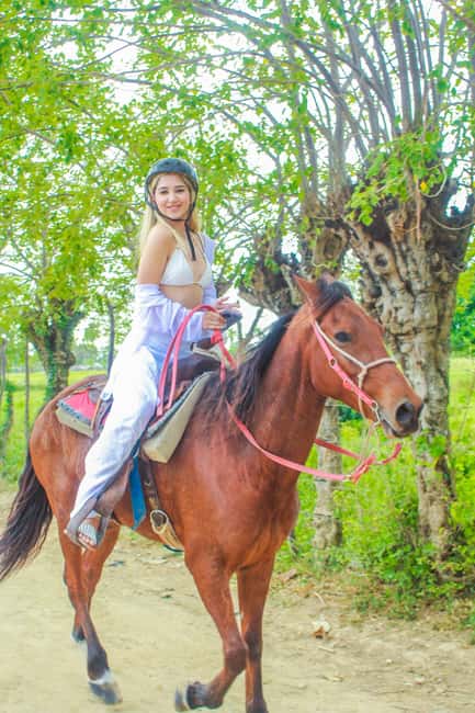 Punta Cana Horseback riding & Sunset + beach + free pick-up - The typical Dominican house: hot chocolate and coffee with real local flavor