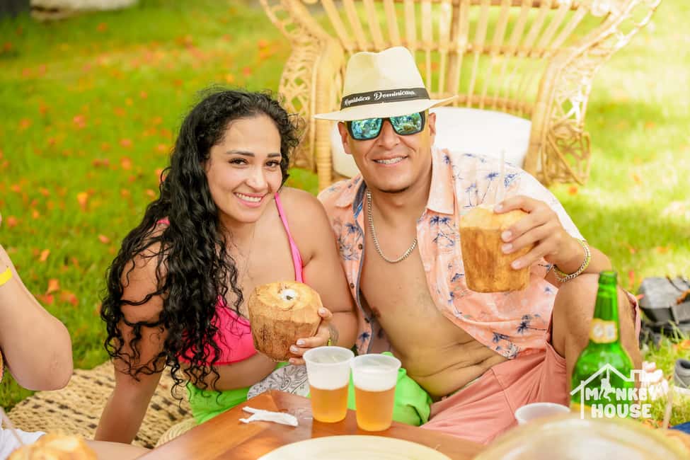 Punta Cana: Interactive Experience at Monkey House - Photo packages: deciding whether the “official photos” are worth it
