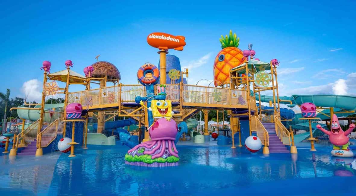 Punta Cana: Nickelodeon Aqua Nick Water Park Day Pass - Getting checked in fast at the Nickelodeon Resort front desk