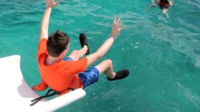 Punta Cana: Party Boat and Snorkeling Adventure - Catamaran cruise vibe: open bar, snacks, and party music
