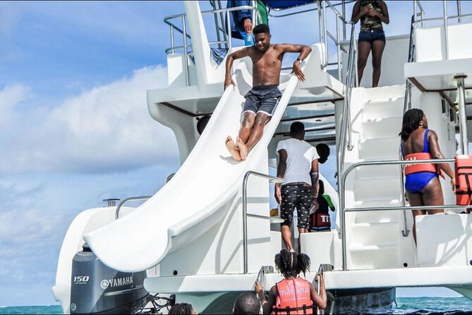 Punta Cana Party Boat (Only Adult) this Couple price - Key things I’d zero in on before you book