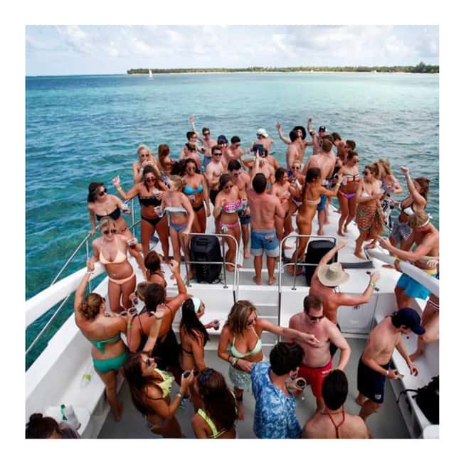 Punta Cana: Party Catamaran with Snorkeling & Private Beach - Catamaran Party Energy off Bávaro’s Coast