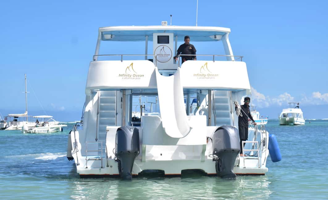 Punta Cana: Party Catamaran with Snorkeling & Private Beach - Drinks, Snacks, and the Real Meaning of Unlimited