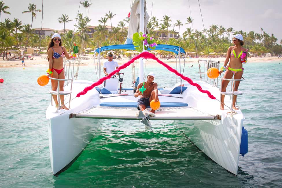 Punta Cana Private Catamaran (Small Group) - Entering the Right Mood: Private Sailing with Real Group Control