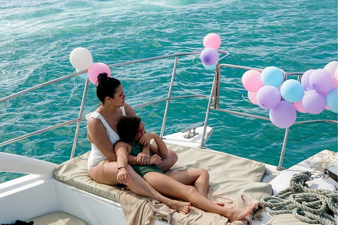 Punta Cana Private Catamaran with Snorkeling, Lunch & Open Bar - BBQ lunch onboard: what’s actually on the plate