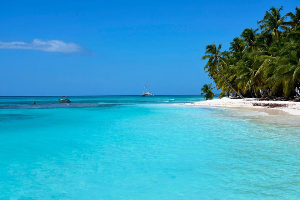 Punta Cana: Samaná Day Tour with Horse Ride and Cruise - Cayo Levantado beach break: white sand and real downtime