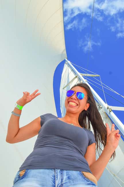 Punta Cana: Saona Island All Included Open Bar Catamaran - Lunch with Dominican Creole flavors and a scheduled dance moment