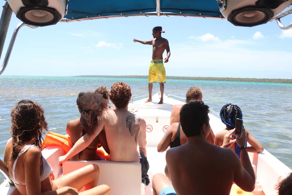 Punta Cana: Saona Island Catamaran - Saona Island time: 3.5 hours on a classic postcard