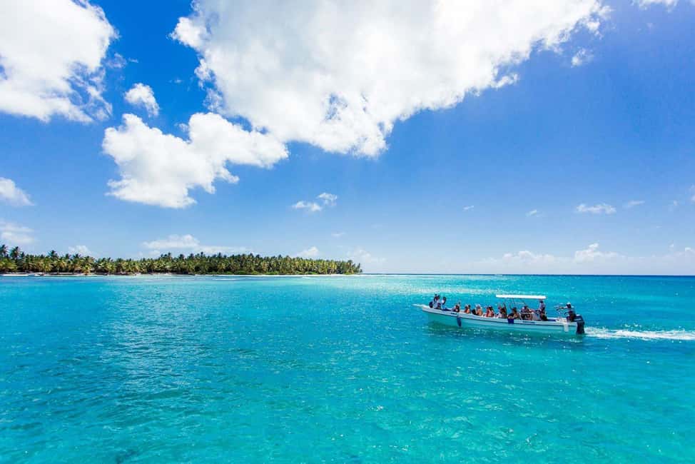 Punta Cana: Saona Island Full-Day Open Bar, Lunch & Transfer - Price and logistics: how to judge the real value