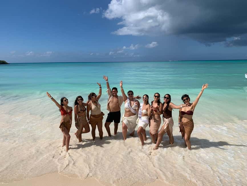 Punta Cana: Saona Island VIP 4 first-class beach and sunset - Natural Pool Swim: Shallow Water, Big “Wow” Factor