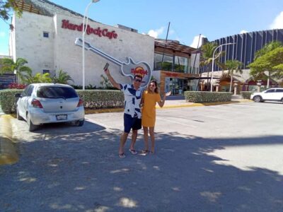 Punta Cana: Shopping Tour with Hotel Pickup and Drop-Off - What You’ll See in the Shops: Larimar, Amber, Hats, and Beachwear
