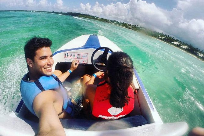 Punta Cana Speed Boat with Snorkelling - Bavaro Beach Stop: Reef Snorkeling and a Natural Pool Break