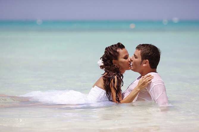 Punta Cana wedding photographer, Wedding ceremony - The ceremony details that show up in your photos