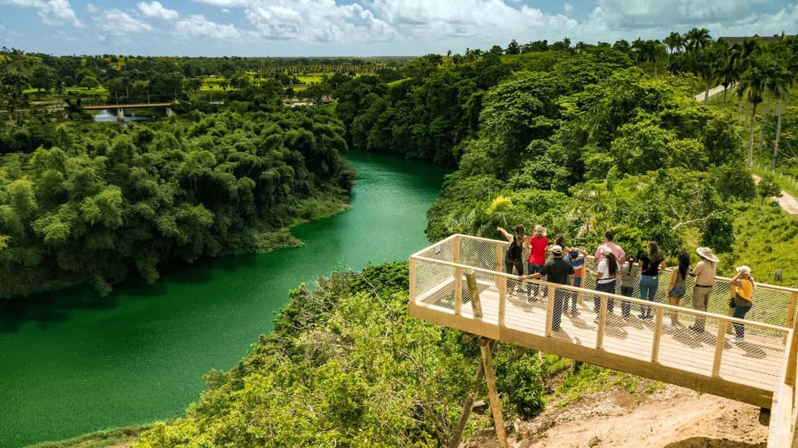 Punta Cana: Xploration Animal Park Bus Tour with Encounters - From Punta Cana Area Pickup to Nisibon Hills: Where the day starts