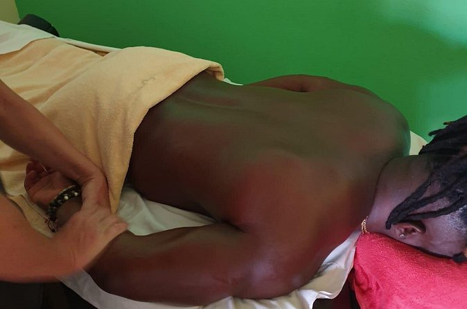 Relaxing massage in Bávaro Punta Cana - Should You Book This Massage in Bavaro Punta Cana?