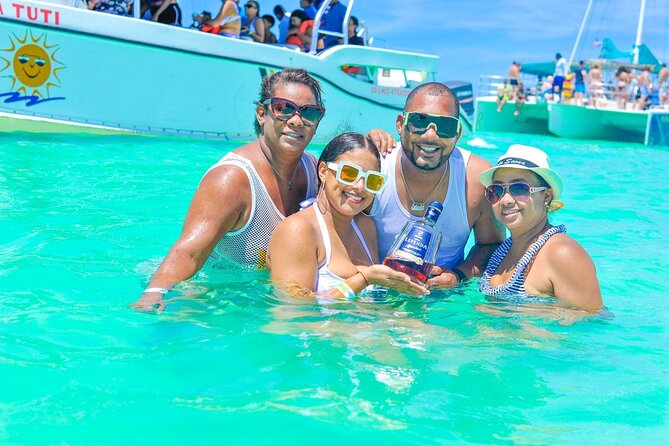 RIU República Airport Transportation - Private Round Trip Shuttle - Is This Shuttle Right for You?