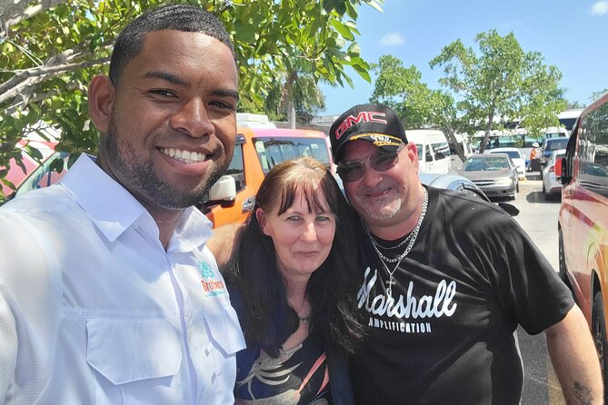 Round-Trip from punta cana airport to bavaro - Communication and Punctuality: The Real Difference You Feel