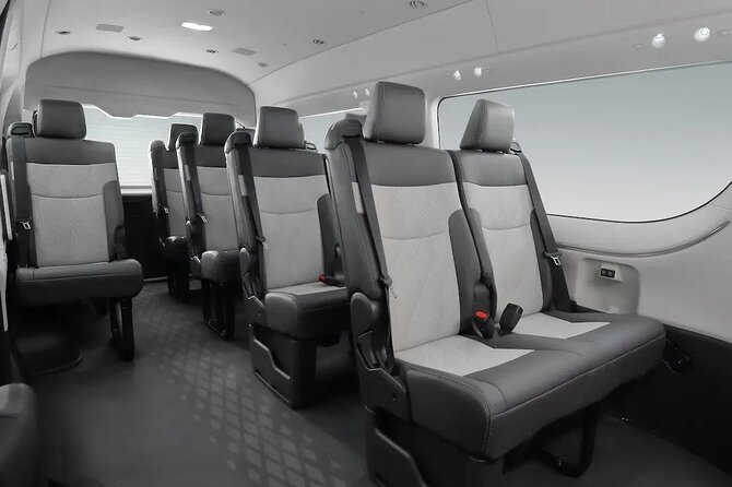 Roundtrip private transfer from punta cana airport to bavaro area - Clean, Spacious Vehicles and Punctual Drivers That Make the Ride Feel Easy