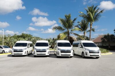 Roundtrip transportation from Punta Cana airport to Uvero alto - Hotel-to-airport timing: the service’s 2h30 rule