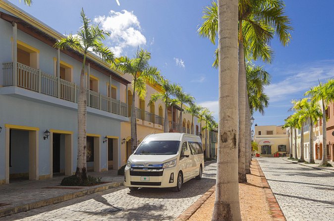 Roundtrip transportation from Punta Cana airport to Uvero alto - Price and value: $160 per group, and when it makes sense