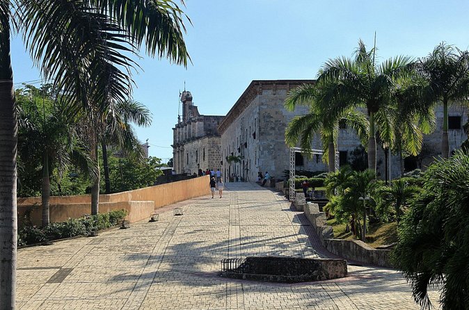 Santo Domingo - Lunch that keeps your momentum going