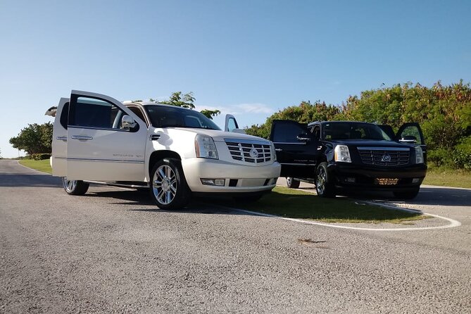 Santo Domingo Airport (SDQ) SUV Transfer Transportation To Punta Cana Hotels - The pickup system: sign, phone number, and flight tracking