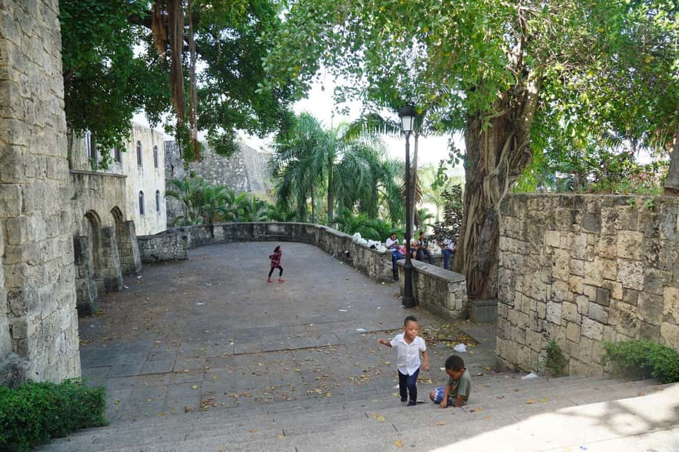 Santo Domingo City Tour From Punta Cana - First Cathedral and National Palace: big architecture, quick atmosphere