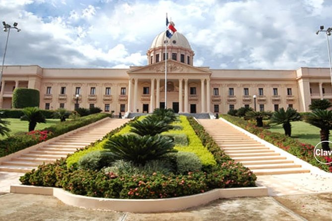 Santo Domingo Full Day Cultural Tour - Fortaleza Ozama: star-shaped defense in the middle of the city