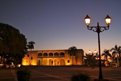 Santo Domingo Sightseeing Tour - Food and pacing: buffet lunch, snacks, and why it matters for a 10-hour loop