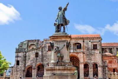 Santo Domingo Tour From Punta Cana - Zona Colonial, Los Tres Ojos - Stop One: Los Tres Ojos and the Jurassic Park Caves