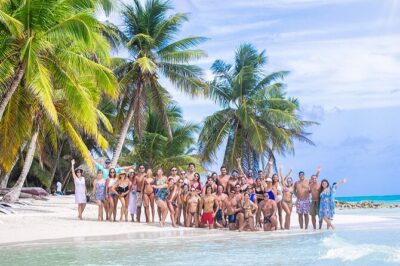 Saona Island Adventure From Punta Cana With Lunch and Transportation - The Speedboat Ride and the Naturally Pool Stop