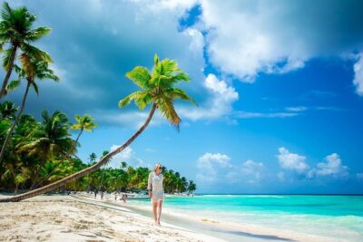Saona Island Day Trip + Lobsters & Wine Included - Morning pickup and the speed-boat or catamaran ride