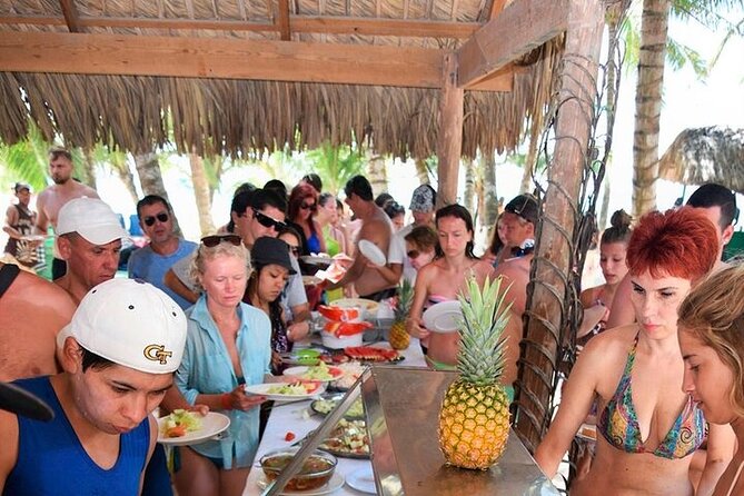 Saona Island from Punta Cana with Transportation and Lunch Included - The cruise toward Saona Island: get ready for beach time