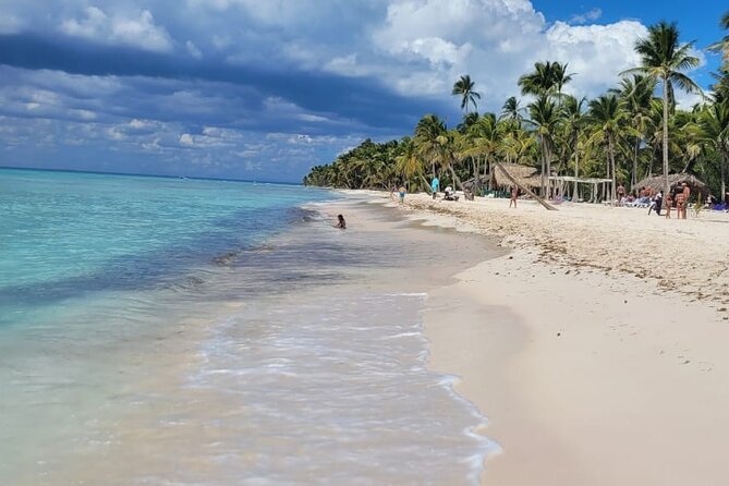 Saona Island Full-Day Tour from Punta Cana Bayahibe All Inclusive - Vendor extras and massages: worth it, but know the vibe
