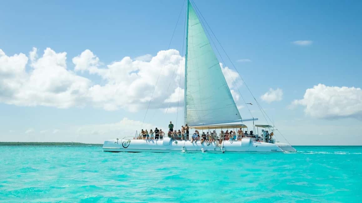 Saona island small group boat with water slide with lunch - Saona Island in a Small Group: what “max 25” changes