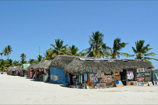 Saona Island VIP Full Day All Inclusive Excursion - Canto de la Playa: the private beach buffet that makes it feel all-inclusive