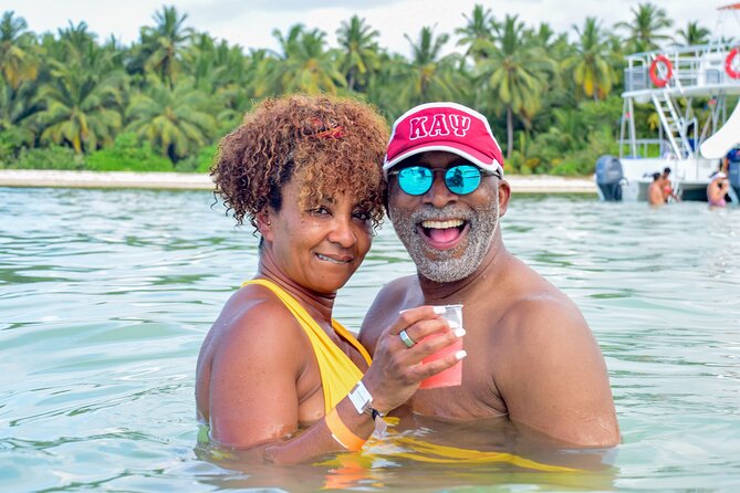 Shared Family Snorkeling Boat with Drinks and Snacks - Catamaran snorkeling in Punta Cana: how the 6 hours work