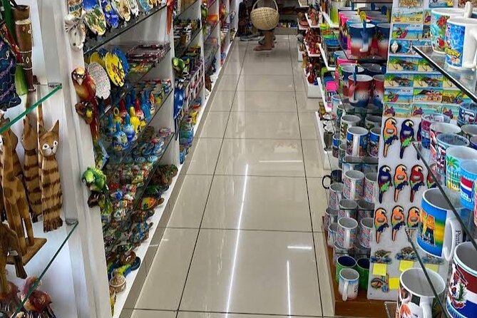 Shopping or souvenirs in Plaza Bávaro - A 3-hour shuttle built for buying, not browsing all day