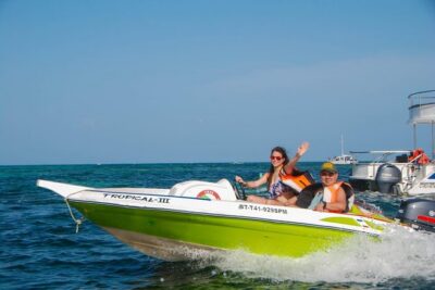 Speedboat Adventure in Punta Cana - The Natural Swimming Pool Stop: Great Swim, Watch the Extras